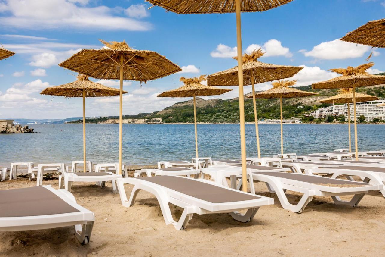 Royal Bay Resort Baltschik Exterior foto