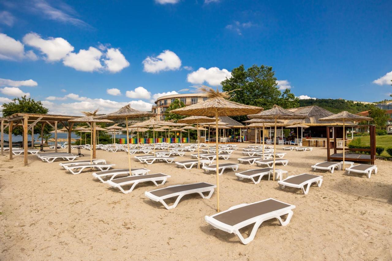 Royal Bay Resort Baltschik Exterior foto